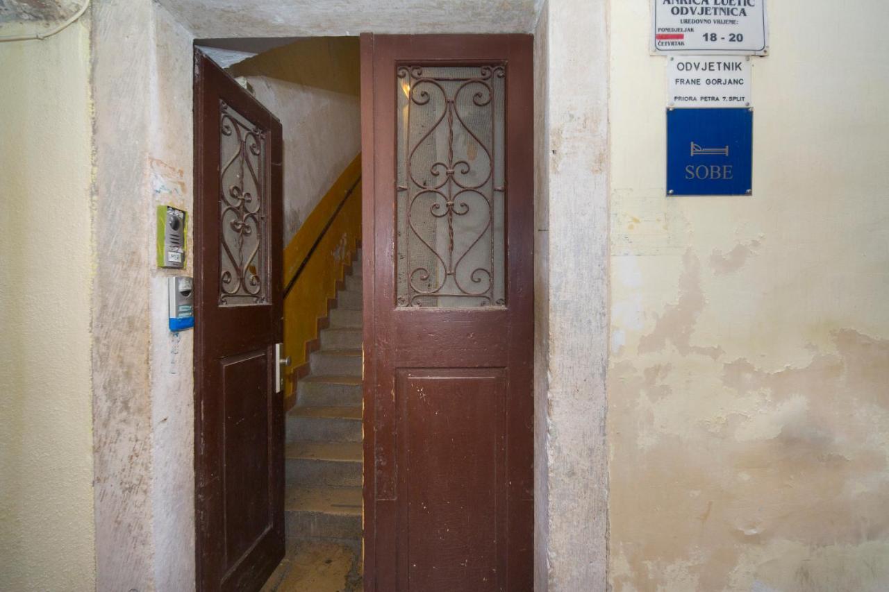 Lanea Appartement Split Buitenkant foto